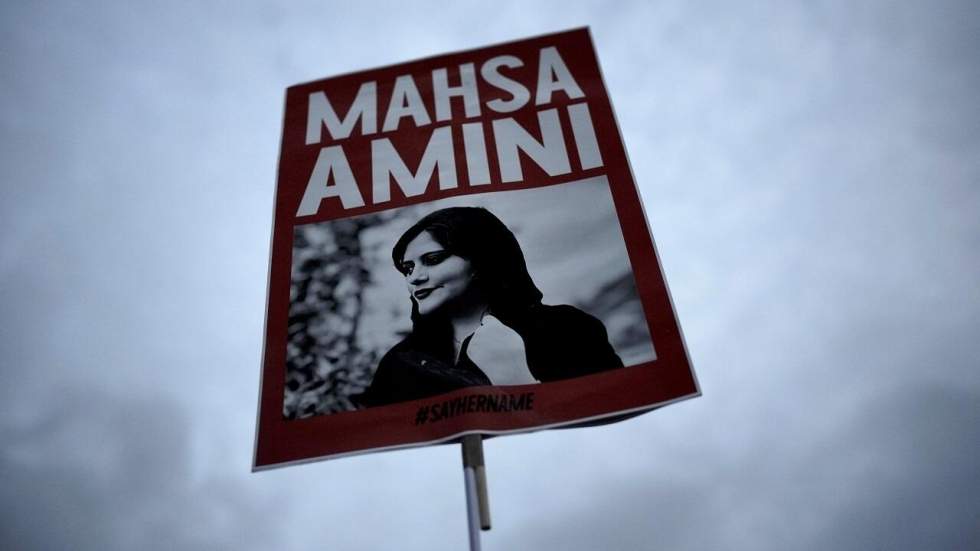 L'Iran attribue la mort de Mahsa Amini à une "tumeur cérébrale" et non "à des coups" L'Iran attribue la mort de Mahsa Amini à une "tumeur cérébrale" et non "à des coups"