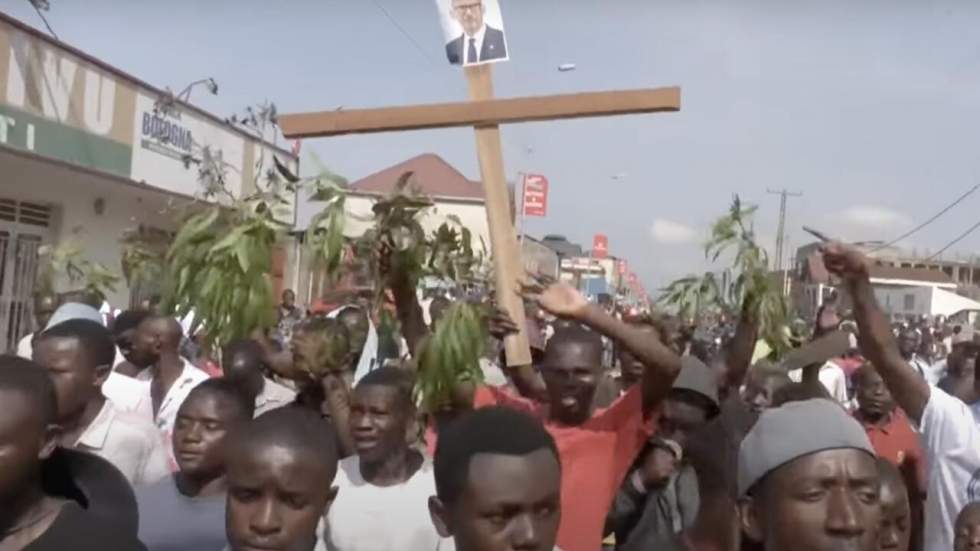 Manifestations en RDC : "Nous, les jeunes, sommes prêts à combattre l'ennemi Rwanda" Manifestations en RDC : "Nous, les jeunes, sommes prêts à combattre l'ennemi Rwanda"