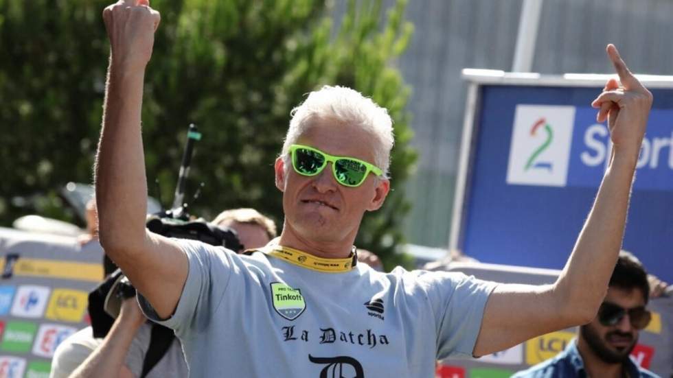 Oleg Tinkov, le fantasque milliardaire touche-à-tout, renonce à sa nationalité russe Oleg Tinkov, le fantasque milliardaire touche-à-tout, renonce à sa nationalité russe