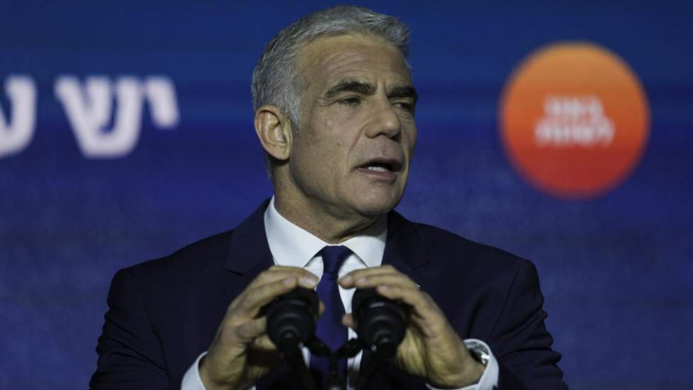 Législatives en Israël : Yaïr Lapid, défait électoralement mais "chef incontesté de l'opposition"