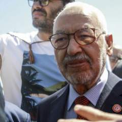 Tunisie : le chef d'Ennahda laissé en liberté après son audition pour "blanchiment d'argent" Tunisie : le chef d'Ennahda laissé en liberté après son audition pour "blanchiment d'argent"