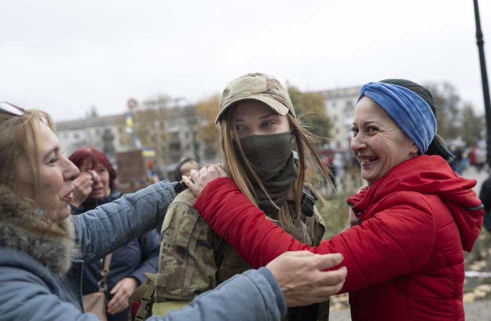 En images : Kherson n'en finit pas de fêter la libération de l'occupant russe En images : Kherson n'en finit pas de fêter la libération de l'occupant russe