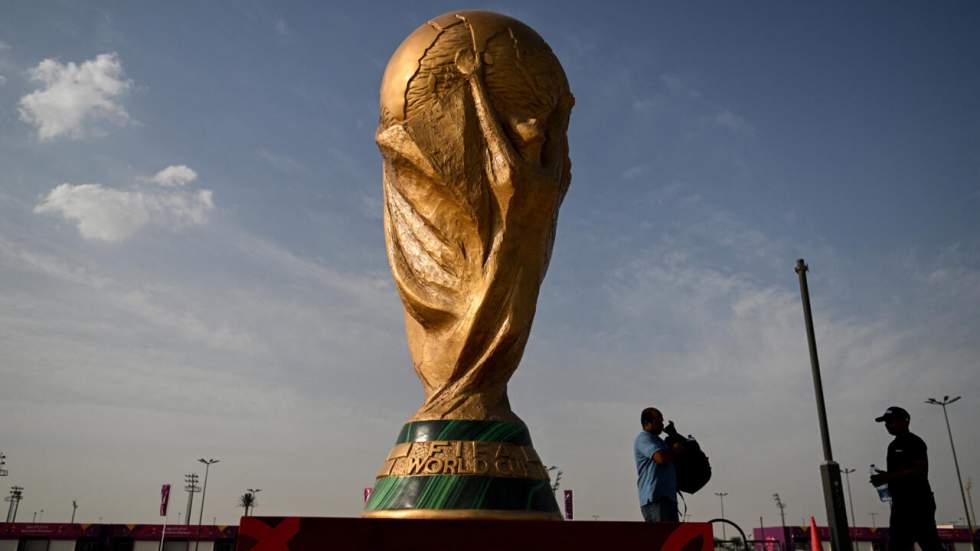 La Coupe du monde au Qatar, un mondial de la "démesure"