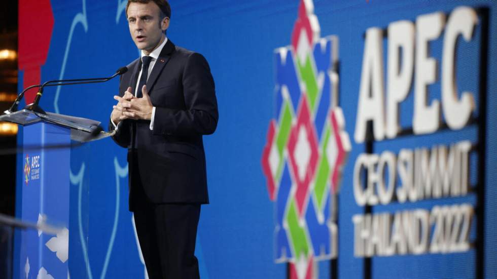 Asie-Pacifique : le sommet de l'Apec s'ouvre à Bangkok, Emmanuel Macron plaide contre "l'hégémonie"