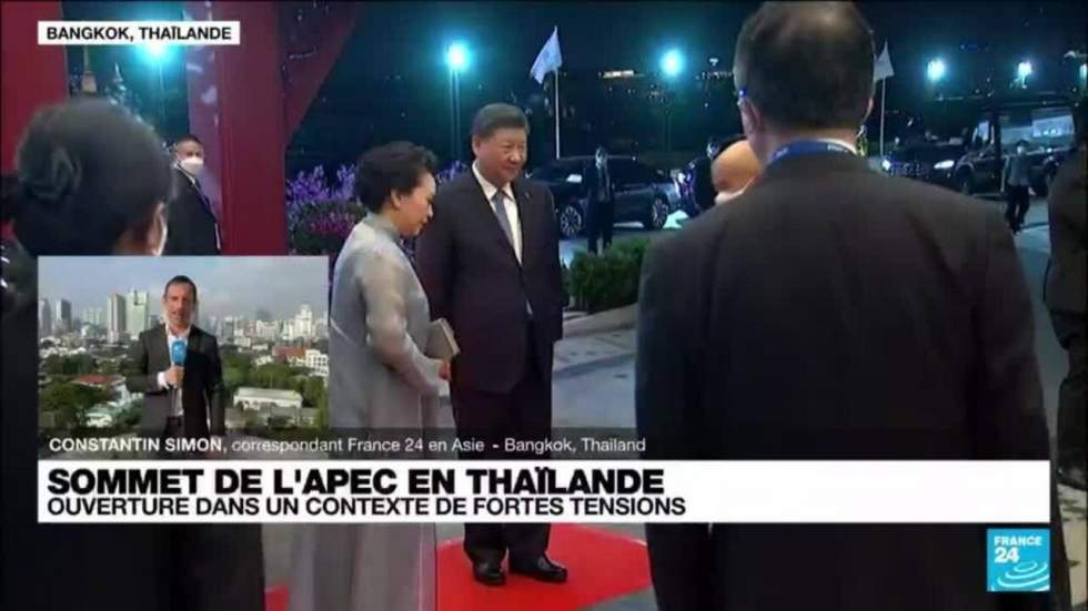 Asie-Pacifique : le sommet de l'Apec s'ouvre à Bangkok, Emmanuel Macron plaide contre "l'hégémonie"