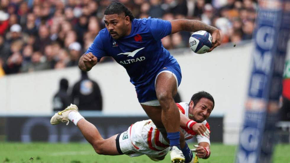 Rugby : les Bleus dominent le Japon et terminent l'année invaincus