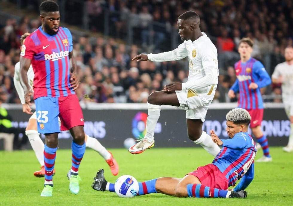 Des camps de réfugiés à la Coupe du monde : trois Australiens d'origine africaine face aux Bleus Des camps de réfugiés à la Coupe du monde : trois Australiens d'origine africaine face aux Bleus
