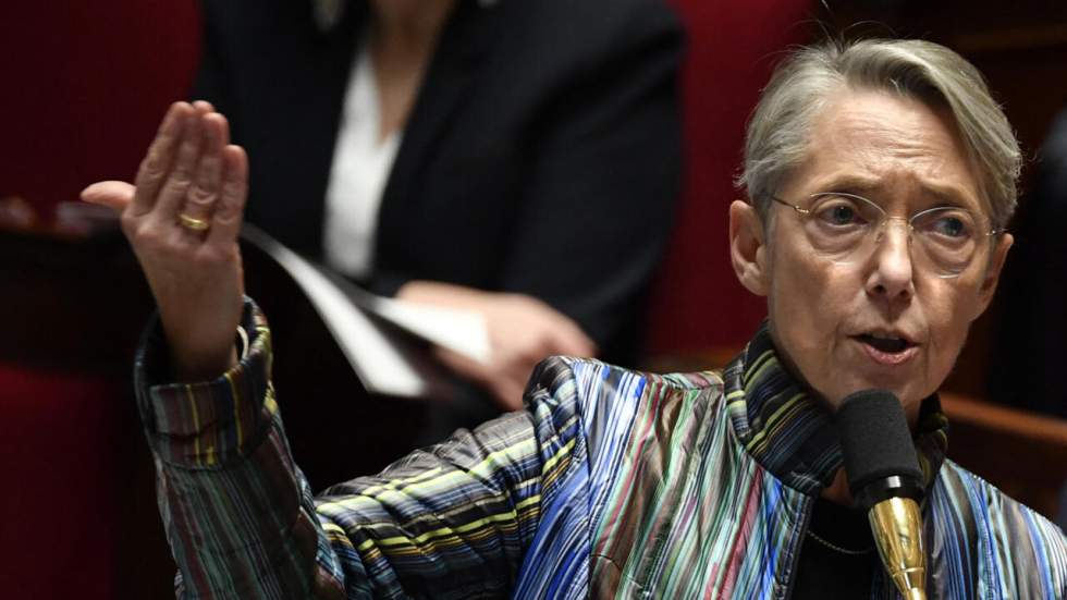 Loi immigration : Elisabeth Borne ouvre le débat à l'Assemblée nationale Loi immigration : Elisabeth Borne ouvre le débat à l'Assemblée nationale