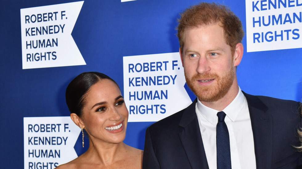 "Harry et Meghan", le documentaire qui rouvre les plaies de la famille royale sort sur Netflix "Harry et Meghan", le documentaire qui rouvre les plaies de la famille royale sort sur Netflix