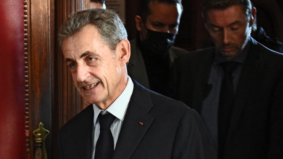 Procès en appel des "écoutes": trois ans de prison avec sursis requis contre Nicolas Sarkozy Procès en appel des "écoutes": trois ans de prison avec sursis requis contre Nicolas Sarkozy