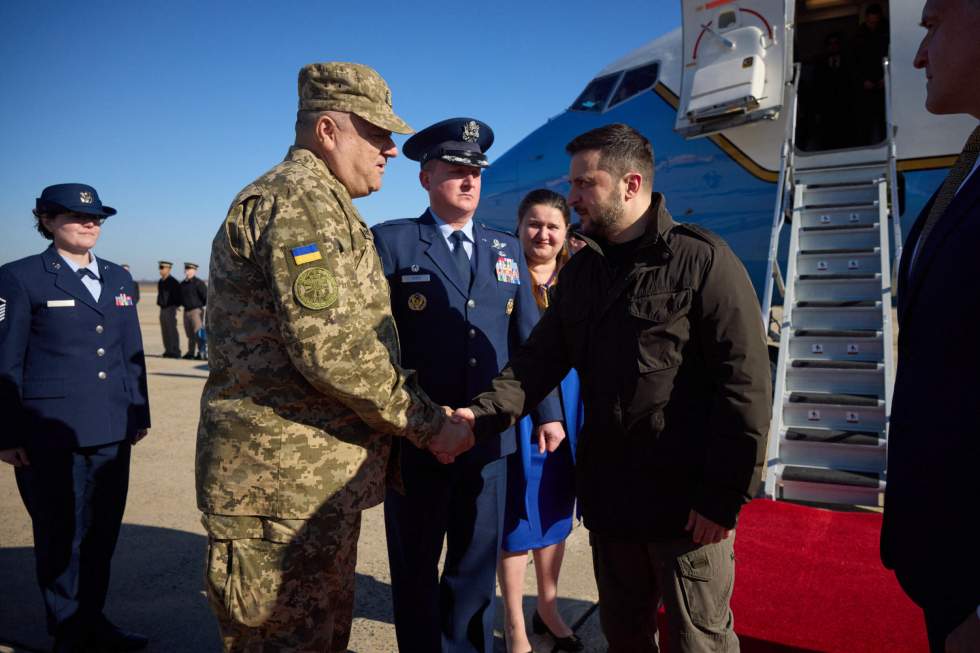 L'Ukraine "ne se rendra jamais", clame Volodymyr Zelensky devant le Congrès américain