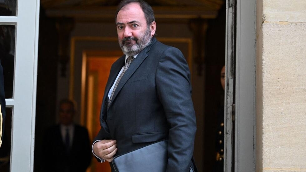 Face à une triple épidémie, François Braun prévoit "une semaine de tous les dangers" Face à une triple épidémie, François Braun prévoit "une semaine de tous les dangers"
