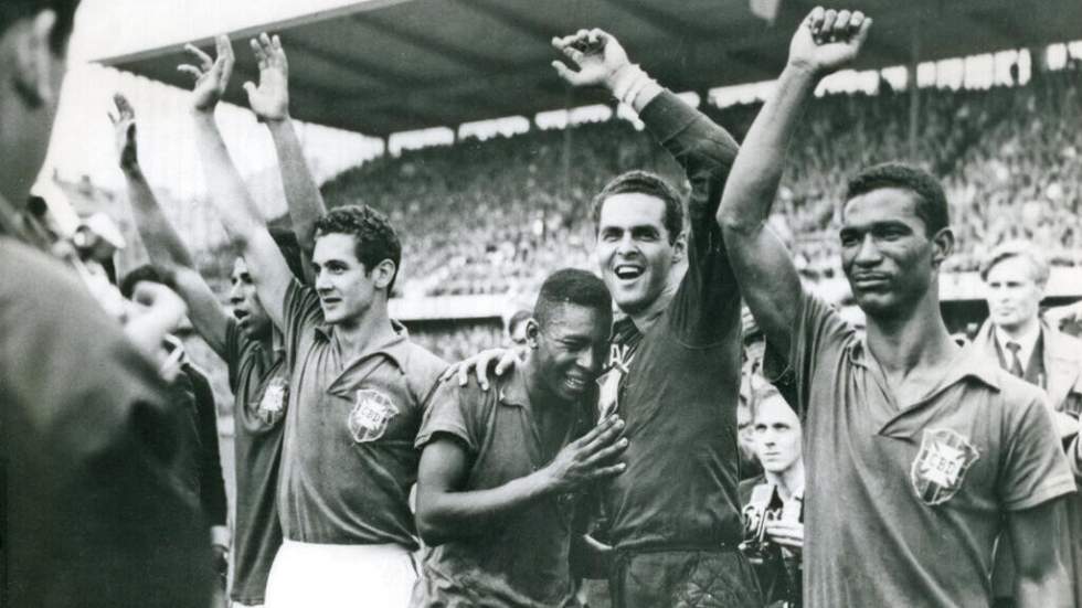 Mort de Pelé : 1958, 1962, 1970… Les Coupes du monde qui ont rendu le roi "immortel" Mort de Pelé : 1958, 1962, 1970… Les Coupes du monde qui ont rendu le roi "immortel"