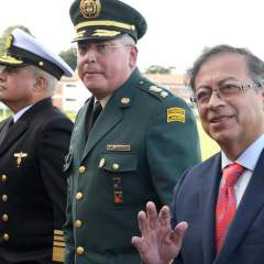 Colombie : accord de cessez-le-feu de six mois avec les cinq principaux groupes armés Colombie : accord de cessez-le-feu de six mois avec les cinq principaux groupes armés
