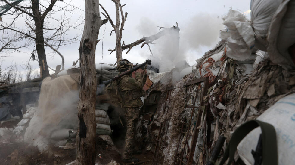 Volodymyr Zelensky dénonce les bombardements russes incessants