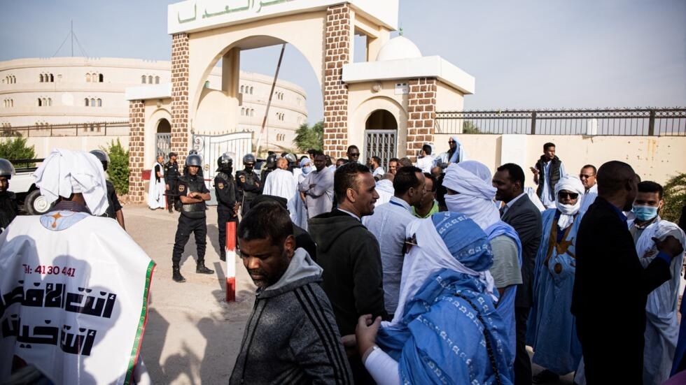 L'ancien président mauritanien Aziz devant la justice à Nouakchott