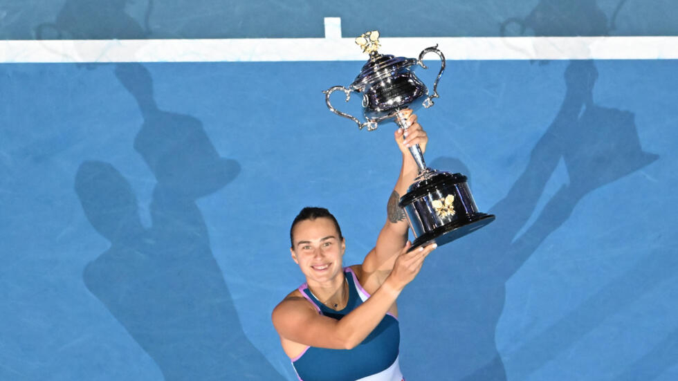 Tennis : la Bélarusse Aryna Sabalenka remporte l'Open d'Australie