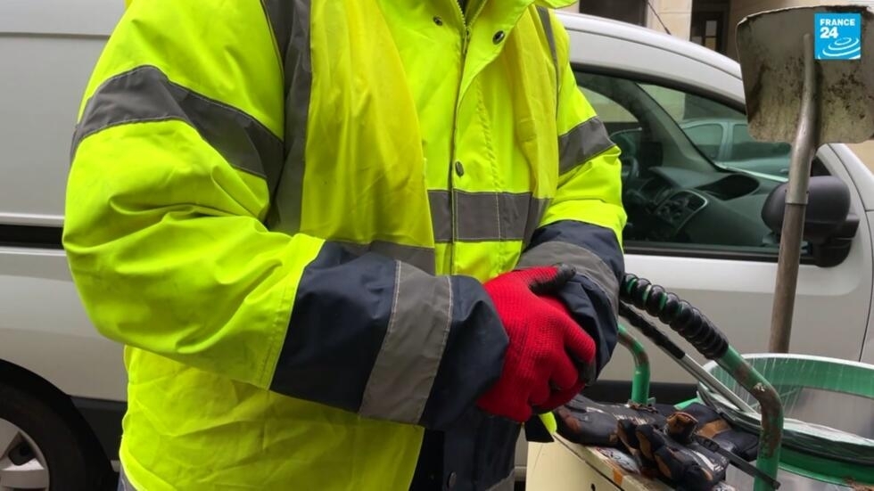 "Je rêve d'être régularisé" : Moussa est toujours sans-papiers après dix ans de travail en France