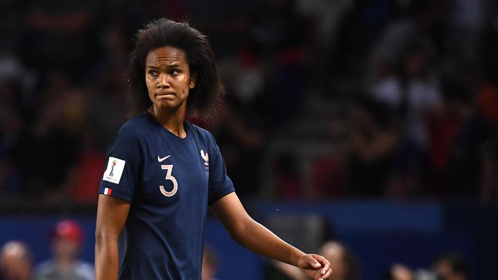 Équipe de France : la capitaine Wendie Renard et deux stars claquent la porte avant le Mondial