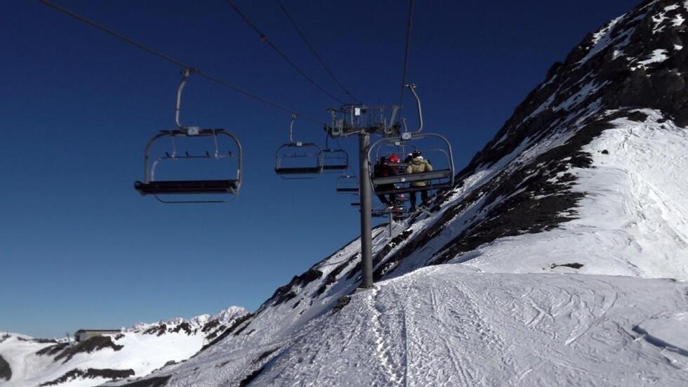 Le ski, c'est fini ? Les stations se mobilisent face à la crise climatique