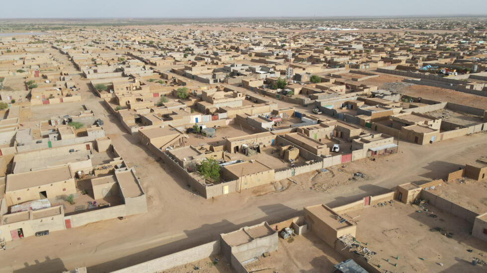 Deux travailleurs humanitaires de la Croix-Rouge enlevés au Mali Deux travailleurs humanitaires de la Croix-Rouge enlevés au Mali