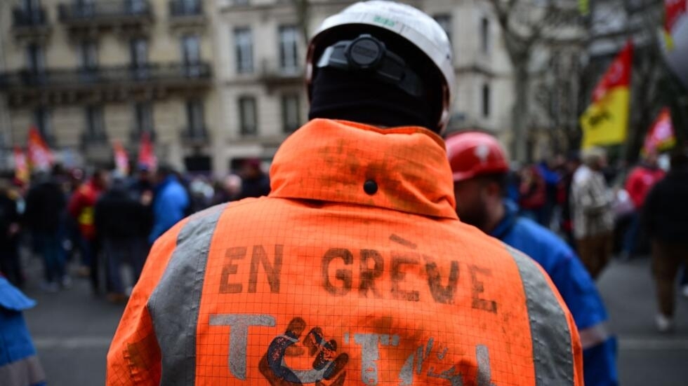 Réforme des retraites : à Paris, des manifestants décidés à "mettre la France à l'arrêt"