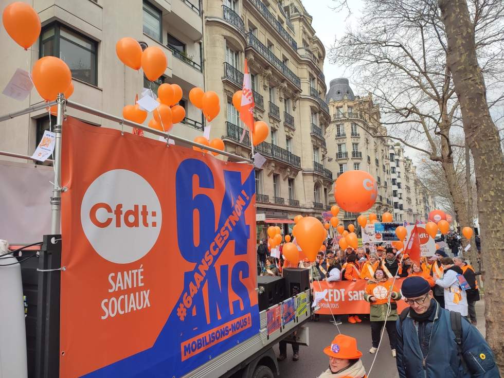 Réforme des retraites : à Paris, des manifestants décidés à "mettre la France à l'arrêt"