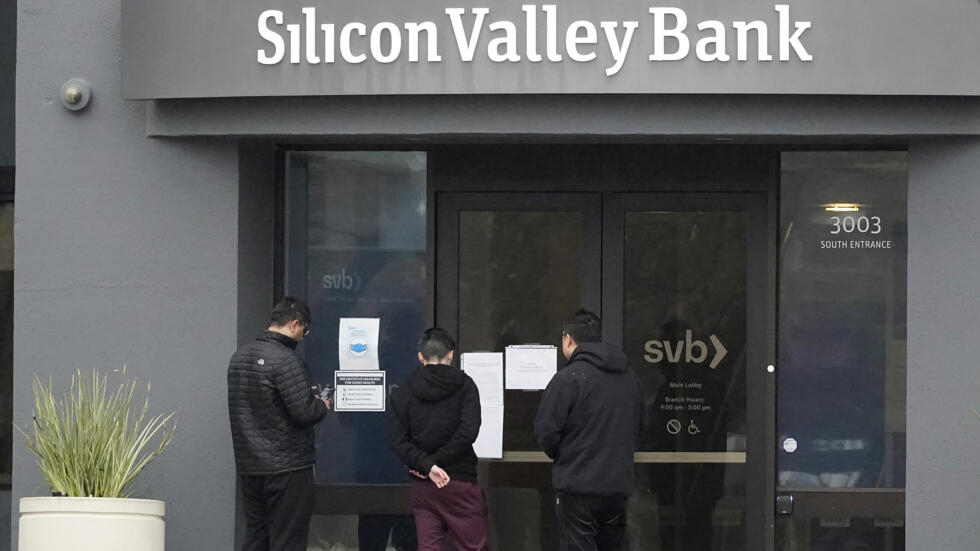 Les autorités américaines mettent la Silicon Valley Bank aux enchères Les autorités américaines mettent la Silicon Valley Bank aux enchères