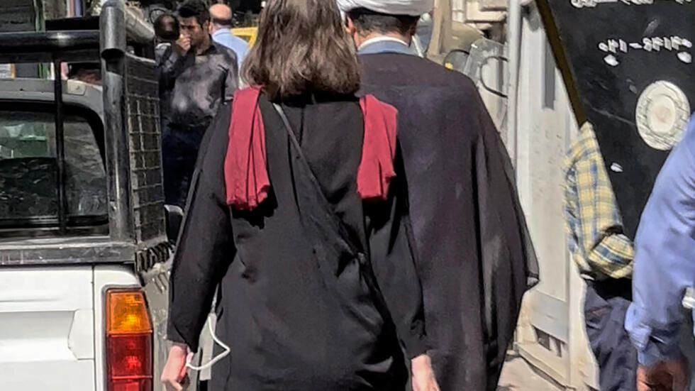 "Nous n’attendons qu’une étincelle" : quand la désobéissance civile s'installe en Iran "Nous n’attendons qu’une étincelle" : quand la désobéissance civile s'installe en Iran