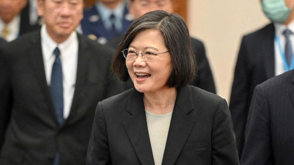 Pékin menace d'une "riposte" en cas de rencontre entre la présidente taïwanaise et Kevin McCarthy Pékin menace d'une "riposte" en cas de rencontre entre la présidente taïwanaise et Kevin McCarthy