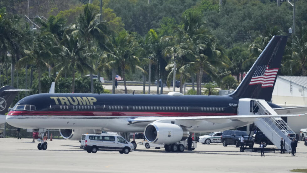 Donald Trump est arrivé à New York avant sa comparution judiciaire historique