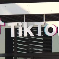L'Australie interdit l'application chinoise TikTok sur les appareils du gouvernement L'Australie interdit l'application chinoise TikTok sur les appareils du gouvernement