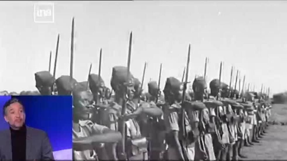 Neuf anciens tirailleurs reçus à l’Élysée avant leur retour au Sénégal Neuf anciens tirailleurs reçus à l’Élysée avant leur retour au Sénégal