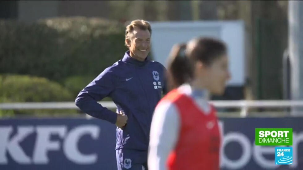 Football : reportage aux côtés de l’équipe de France féminine version Hervé Renard