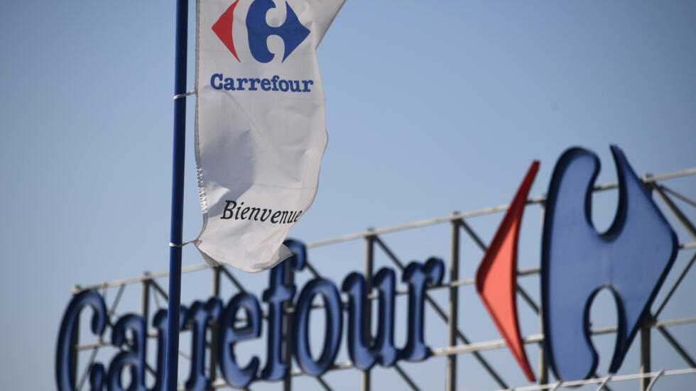 Endométriose : Carrefour annonce 12 jours d'absence par an pour ses salariées reconnues handicapées