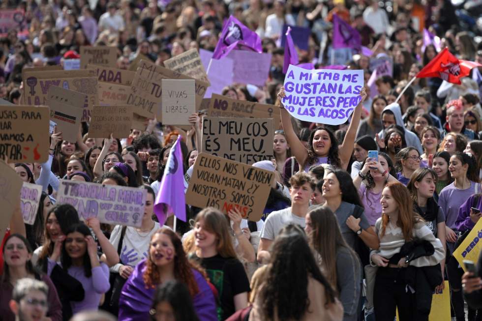 "Sólo sí es sí" : en Espagne, la réforme de la loi sur le consentement sexuel divise la gauche