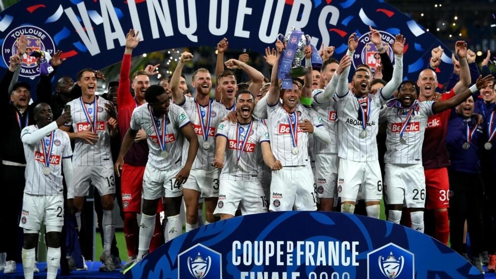 Football : Toulouse s'adjuge la Coupe de France en battant largement Nantes