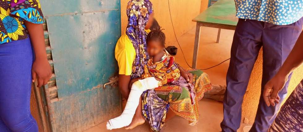 Massacre au Burkina : le président veut éviter des "conclusions hâtives" accusant l'armée Massacre au Burkina : le président veut éviter des "conclusions hâtives" accusant l'armée