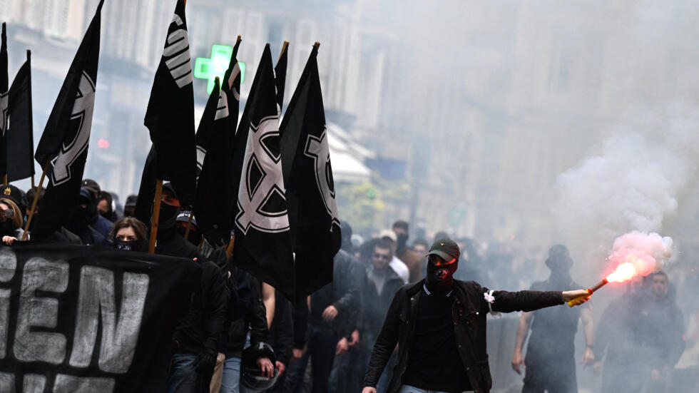 Pluie de critiques après une manifestation d'ultradroite à Paris autorisée par la préfecture