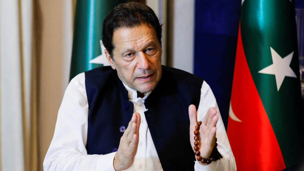 Au Pakistan, l'ancien Premier ministre Imran Khan placé en détention provisoire