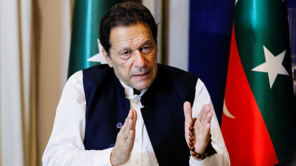 Au Pakistan, la Cour suprême "invalide" l'arrestation de l'ex-Premier ministre Imran Khan Au Pakistan, la Cour suprême "invalide" l'arrestation de l'ex-Premier ministre Imran Khan