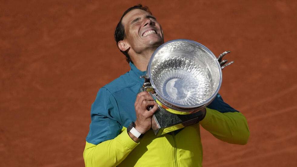 Rafael Nadal forfait pour Roland-Garros, sa retraite envisagée en 2024