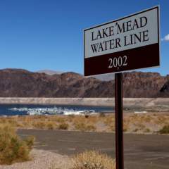 États-Unis : face à la sécheresse, un accord "historique" pour protéger le fleuve Colorado États-Unis : face à la sécheresse, un accord "historique" pour protéger le fleuve Colorado