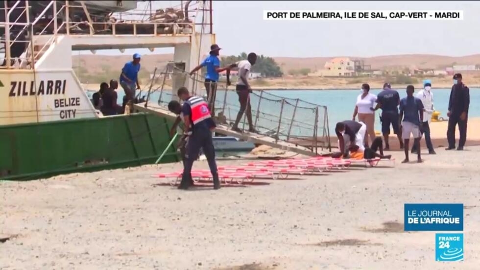 Cap vert : au moins 60 sénégalais sont morts après le naufrage de leur pirogue Cap vert : au moins 60 sénégalais sont morts après le naufrage de leur pirogue