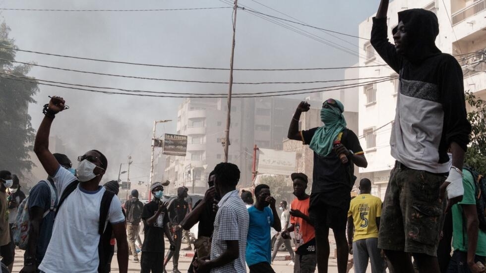 Au Sénégal, la marche contre le report de la présidentielle interdite par les autorités