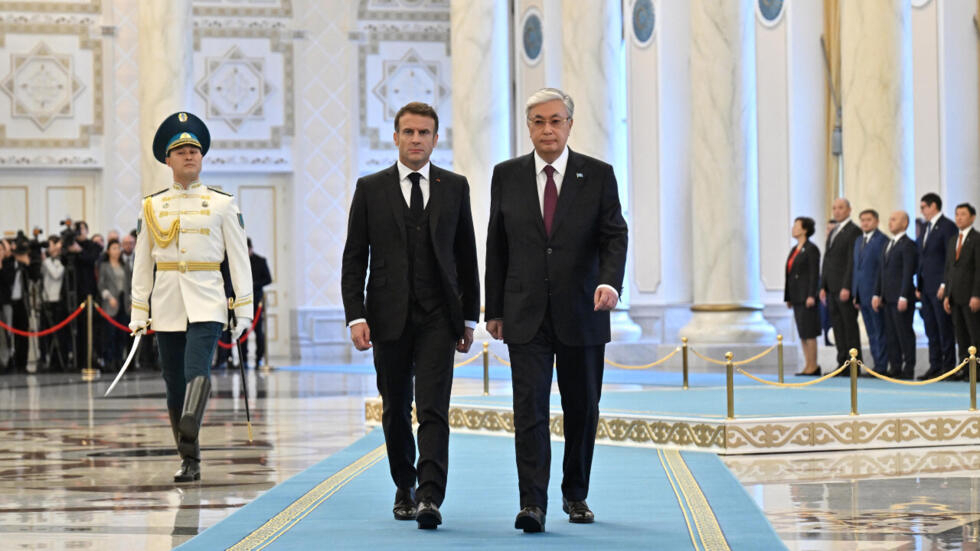 Emmanuel Macron au Kazakhstan pour "compléter et accélérer" un partenariat stratégique