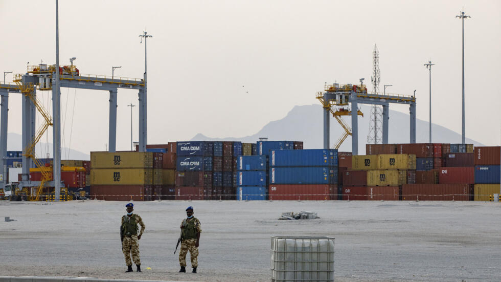 L'Éthiopie signe un accord "historique" avec le Somaliland pour un accès à la mer L'Éthiopie signe un accord "historique" avec le Somaliland pour un accès à la mer