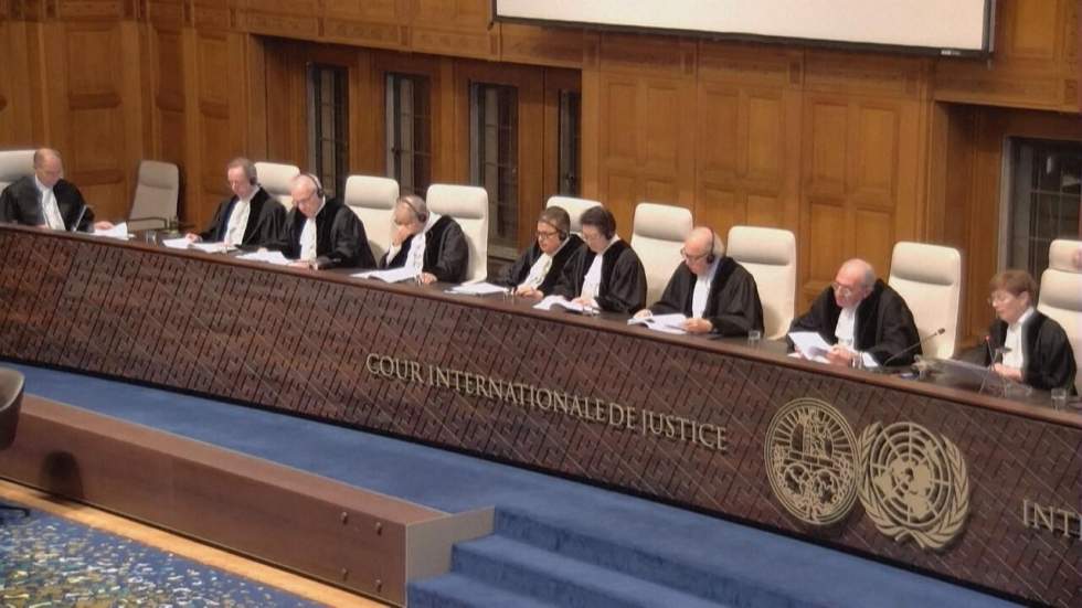 L'Afrique du Sud accuse Israël de "génocide" devant la CIJ et demande un cessez-le-feu immédiat L'Afrique du Sud accuse Israël de "génocide" devant la CIJ et demande un cessez-le-feu immédiat