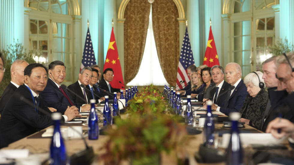 Biden et Xi affichent leur volonté de dialogue avant une rencontre en tête-à-tête Biden et Xi affichent leur volonté de dialogue avant une rencontre en tête-à-tête