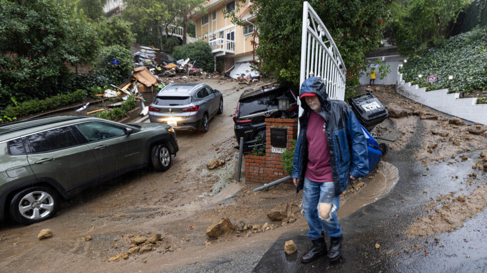 En Californie, une tempête meurtrière provoque des inondations